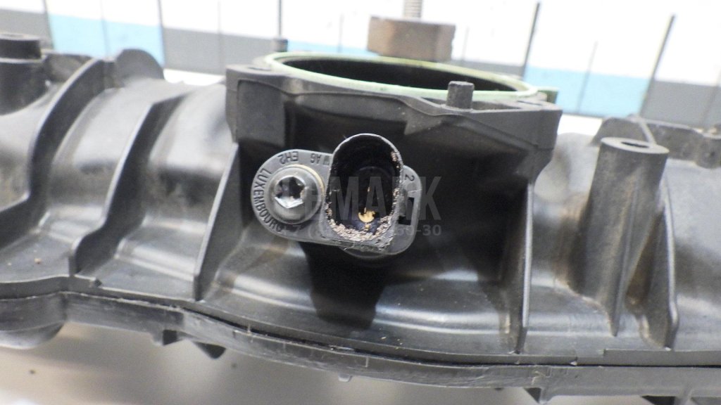 Коллектор впускной для  Audi A3 (8Y) 2020