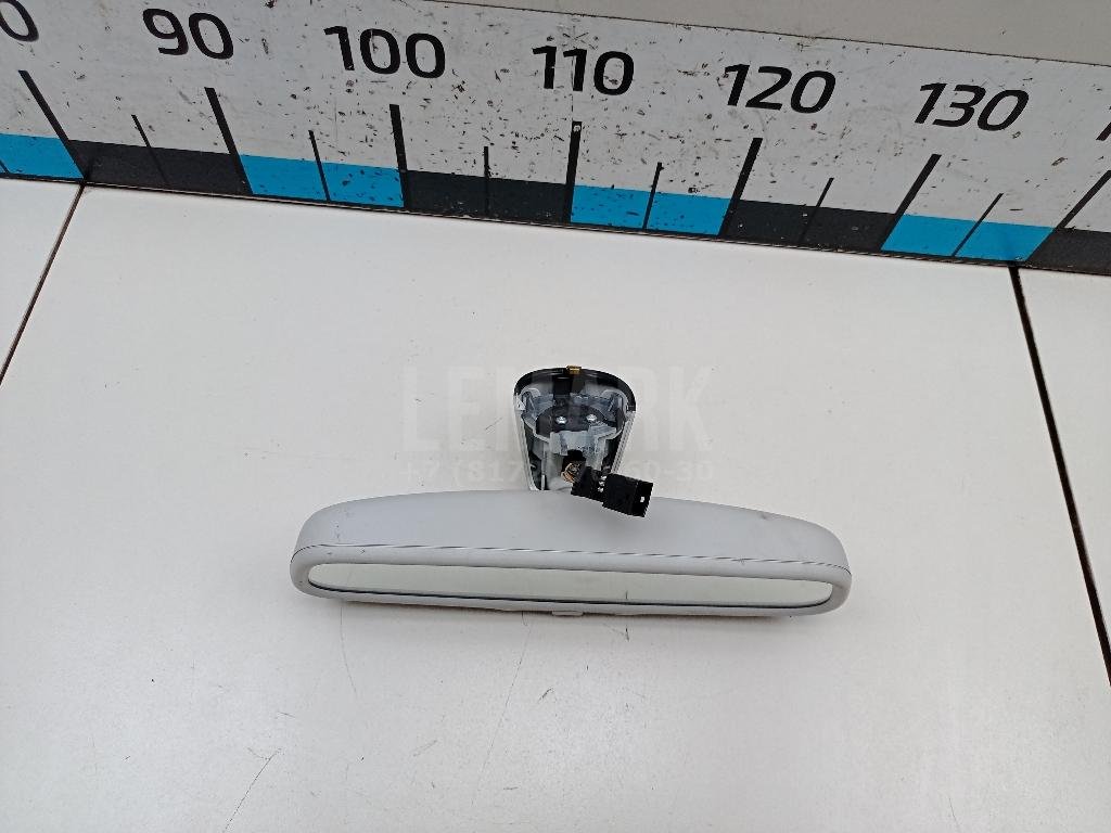 Зеркало заднего вида