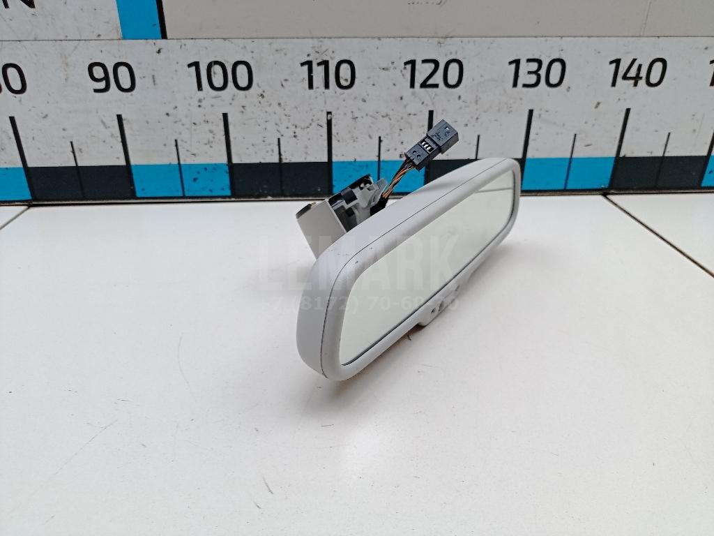 Зеркало заднего вида