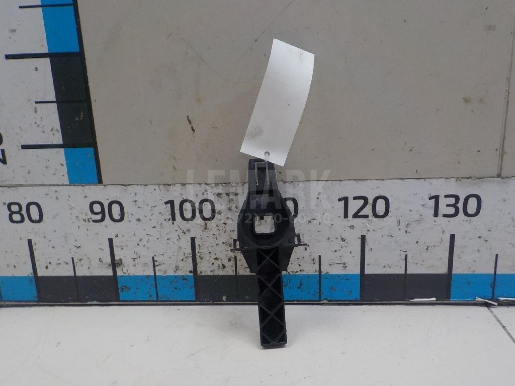 Кронштейн радиатора