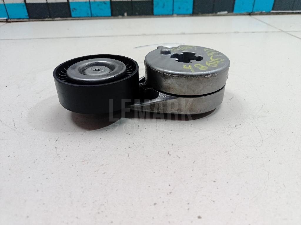 Натяжитель ремня