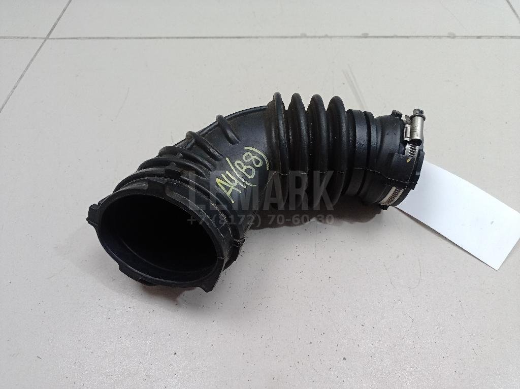 Патрубок воздушного фильтра
