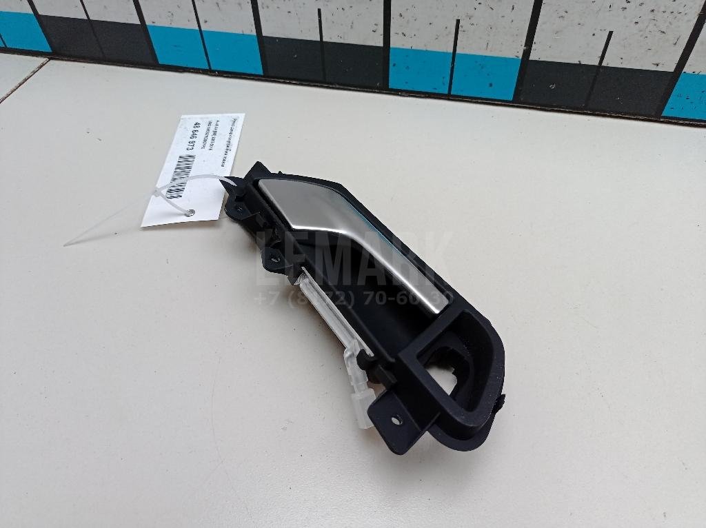 Ручка двери внутренняя правая