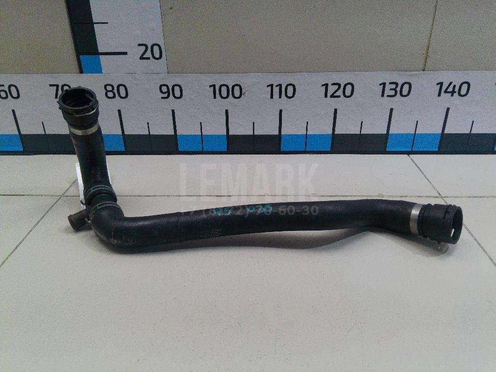 Патрубок радиатора