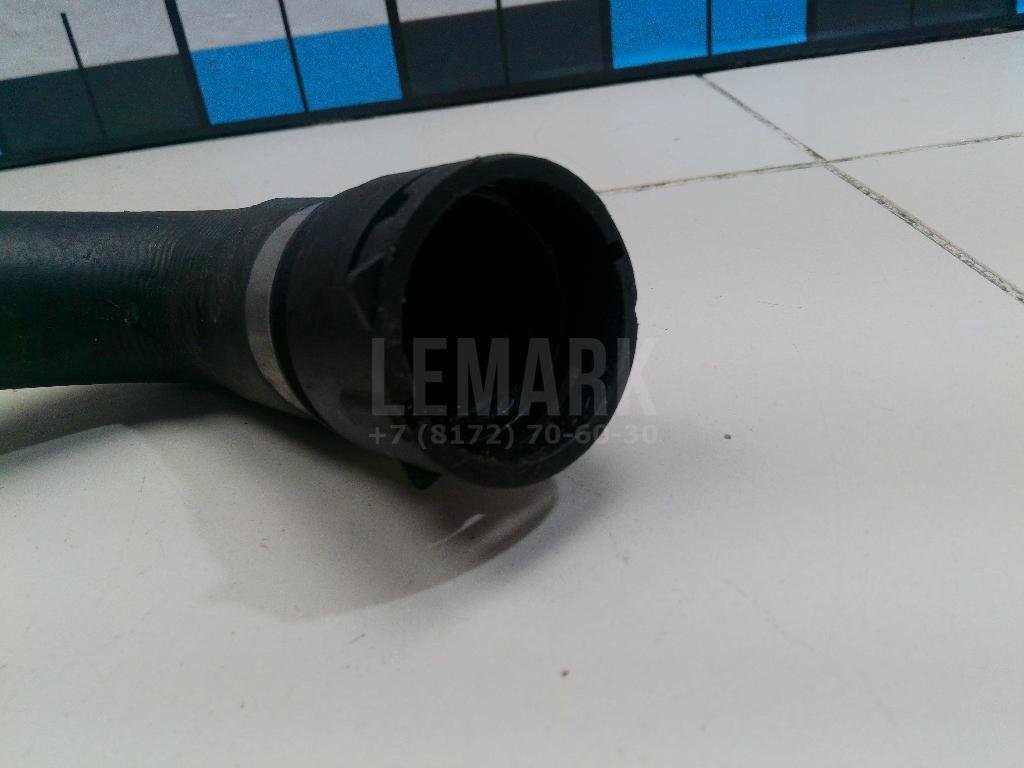 Патрубок радиатора