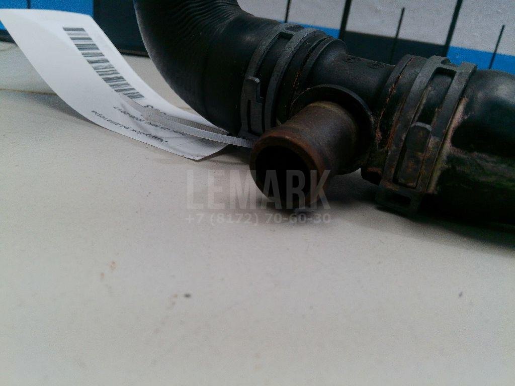 Патрубок радиатора