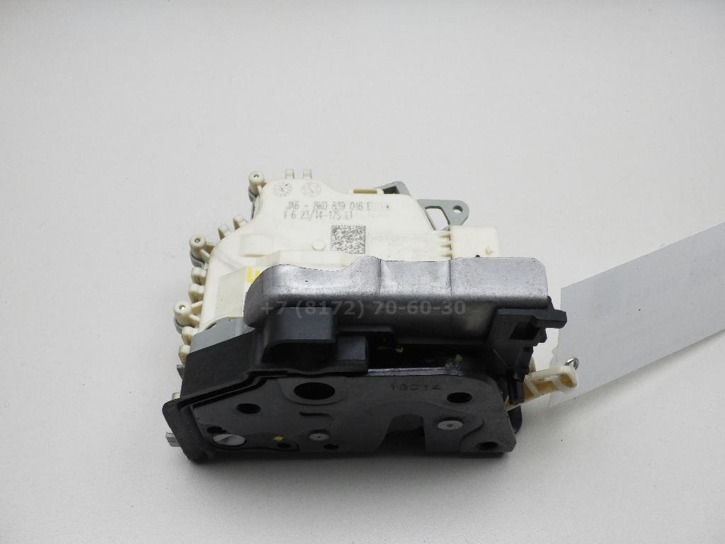 Замок двери задней правой