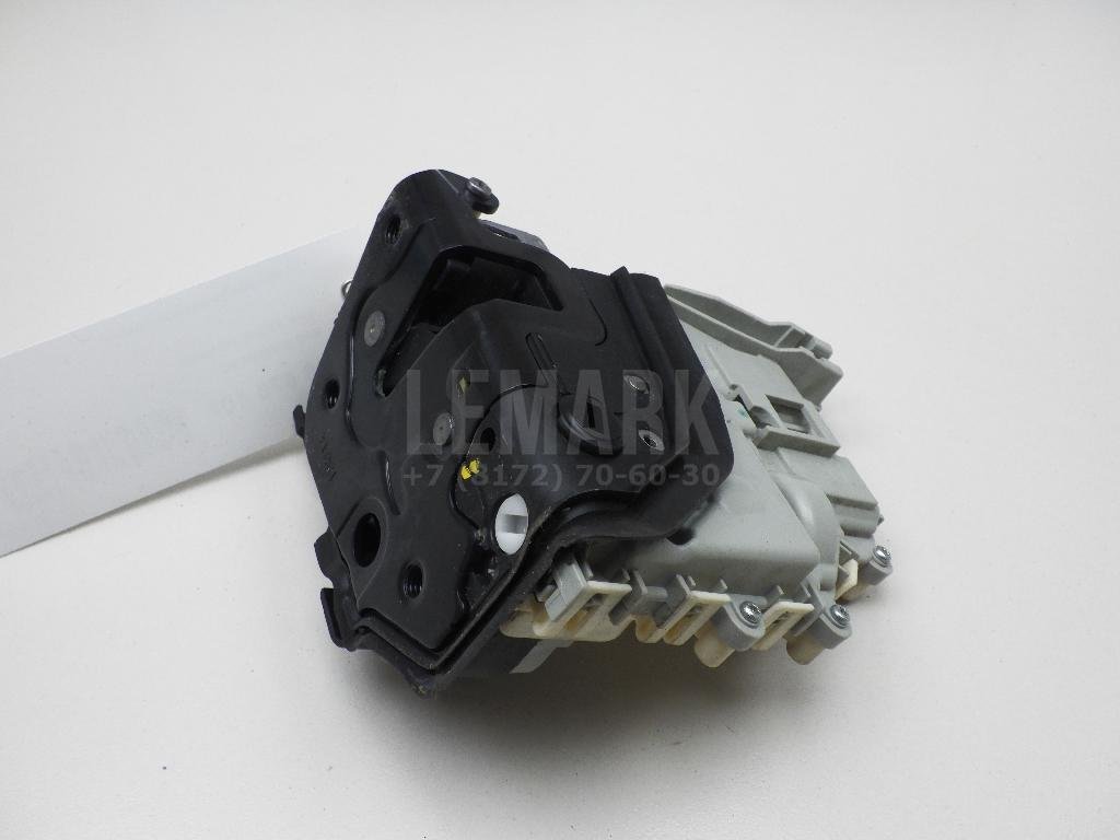 Замок двери задней правой