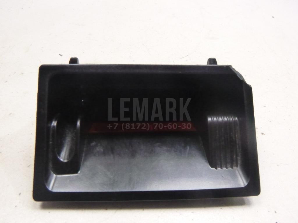 Пепельница передняя