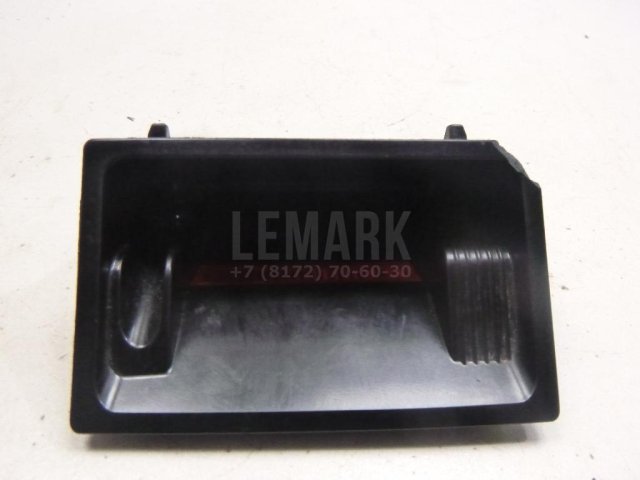 Пепельница передняя