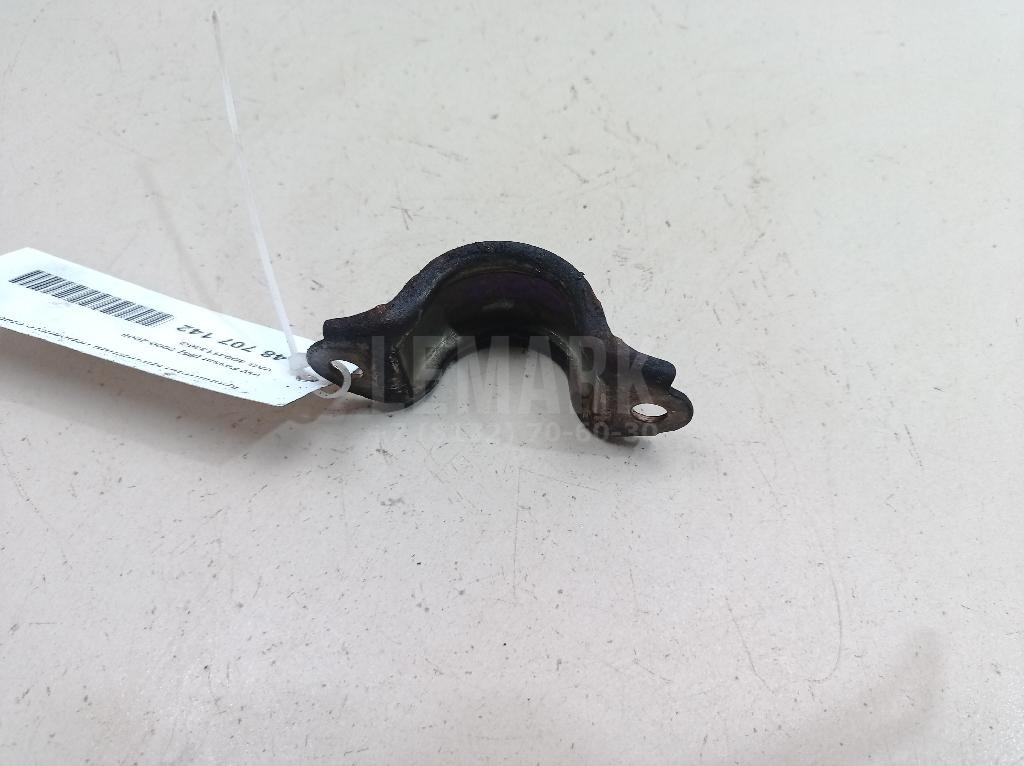 Кронштейн крепления переднего стабилизатора