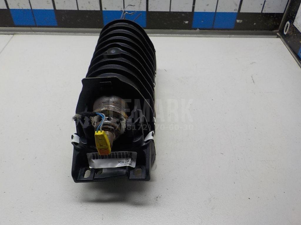 Подушка безопасности пассажирская (в торпедо)