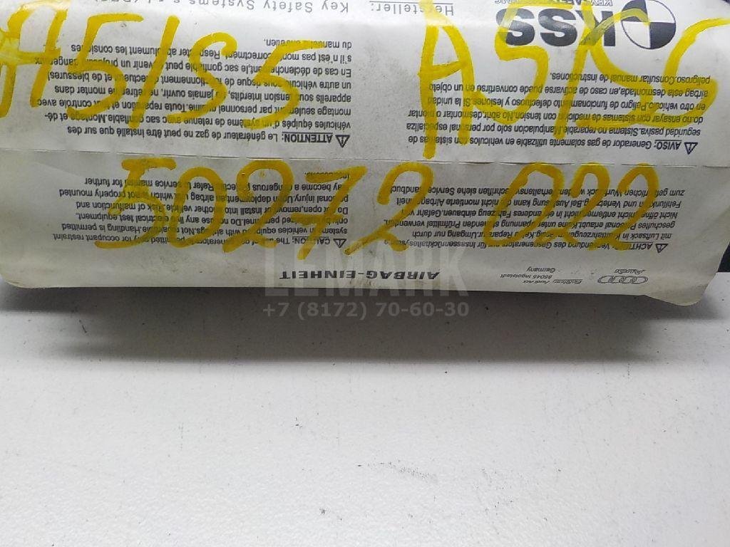 Подушка безопасности пассажирская (в торпедо)