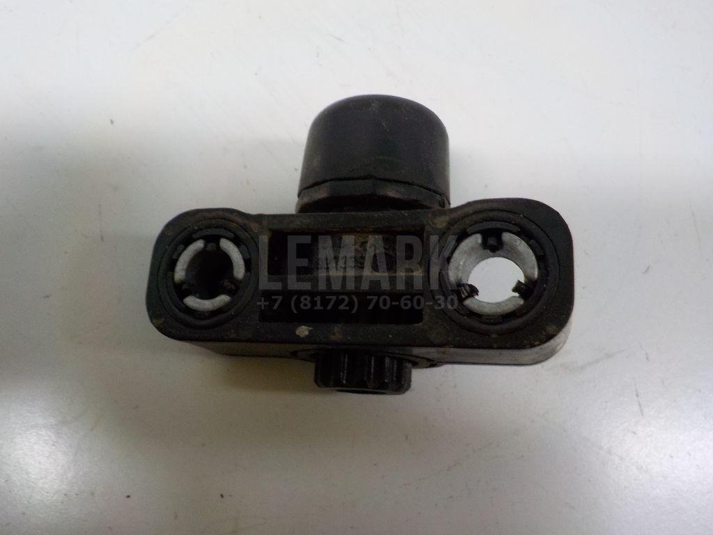 Отбойник крышки багажника