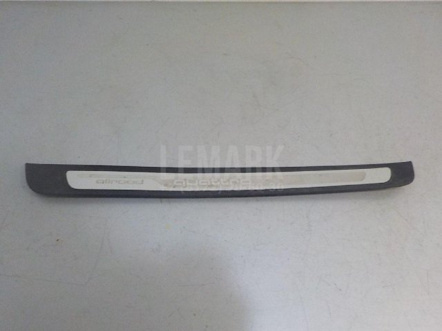 Накладка порога (внутренняя)