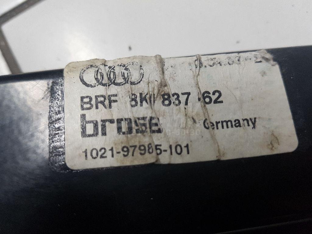 Стеклоподъемник электр. передний правый