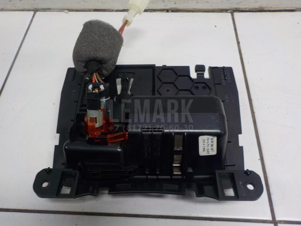 Пепельница передняя