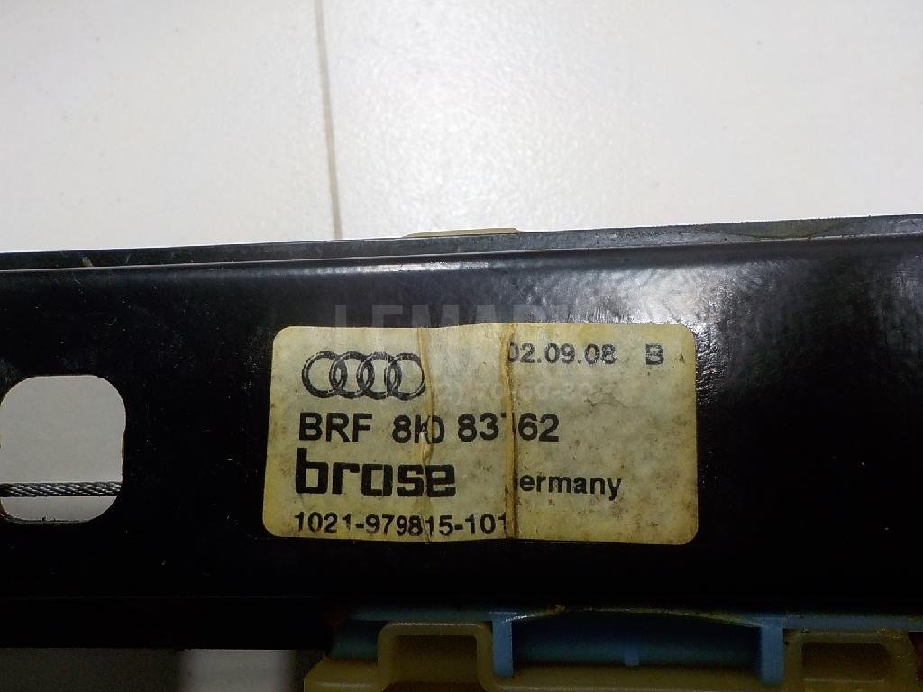 Стеклоподъемник электр. передний правый