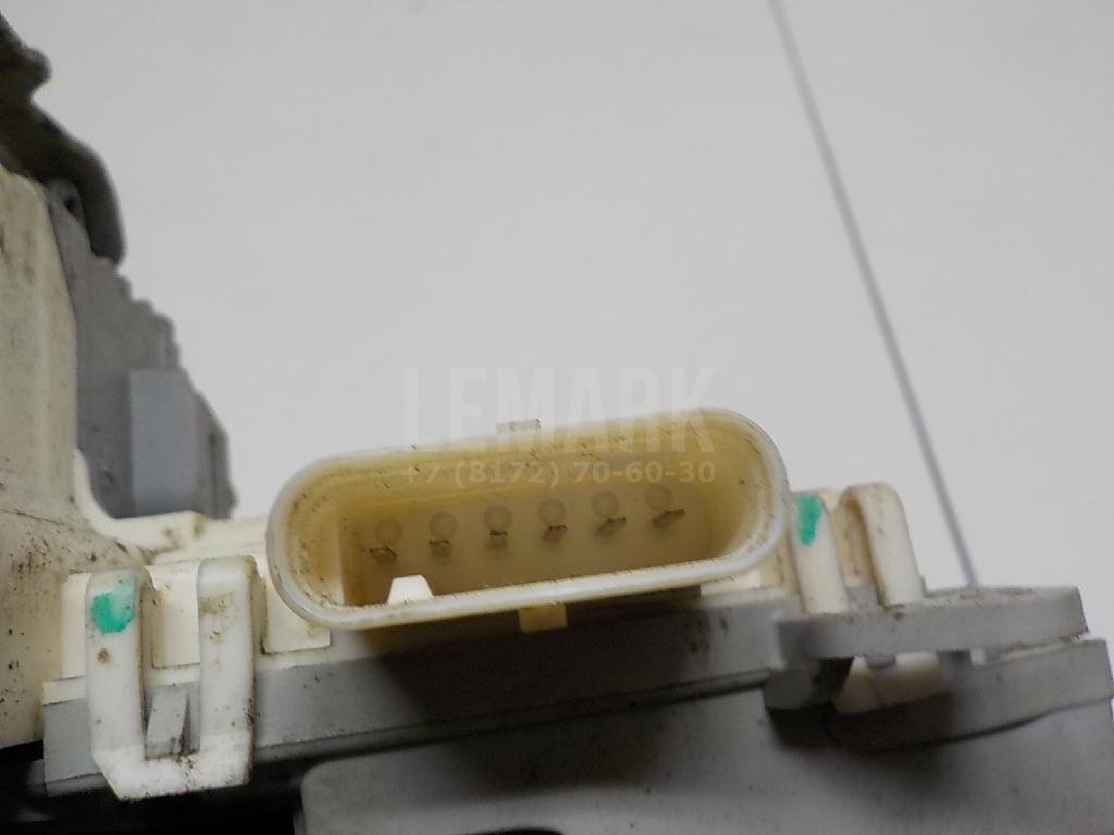 Замок двери задней правой