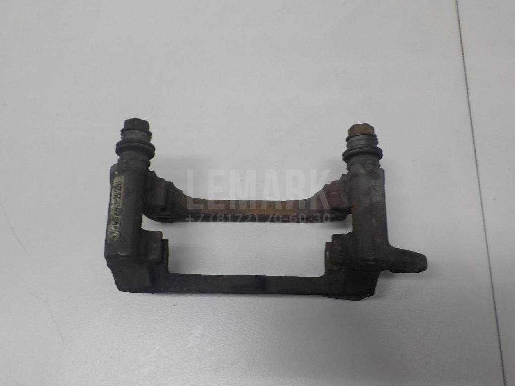 Скоба суппорта заднего правого