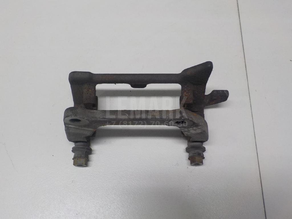 Скоба суппорта заднего правого