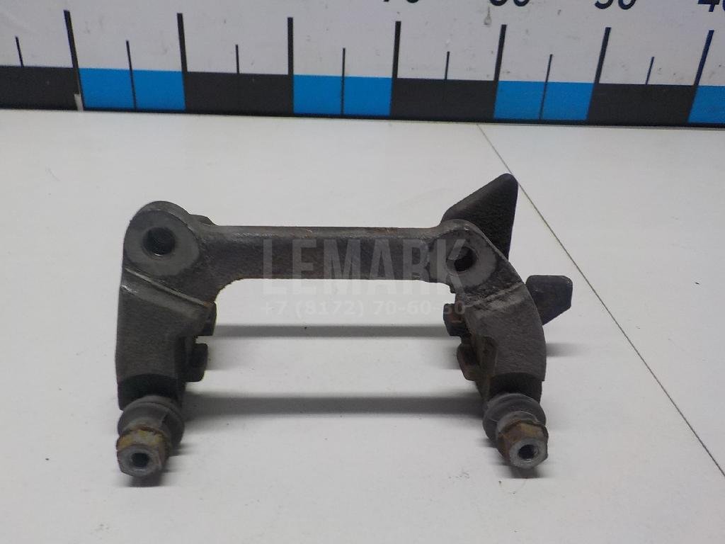 Скоба суппорта заднего правого