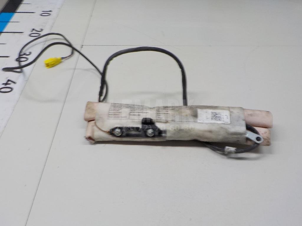 Подушка безопасности боковая (в сиденье)