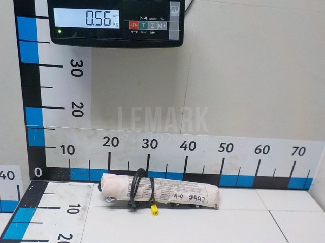 Подушка безопасности боковая (в сиденье)