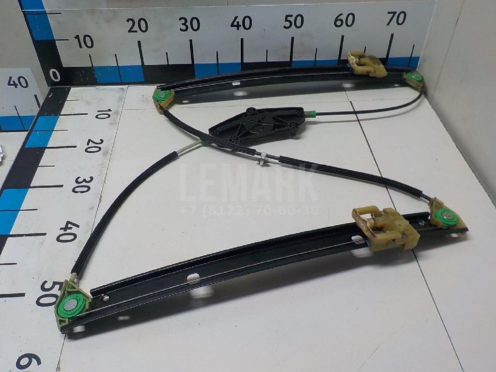 Стеклоподъемник электр. передний правый