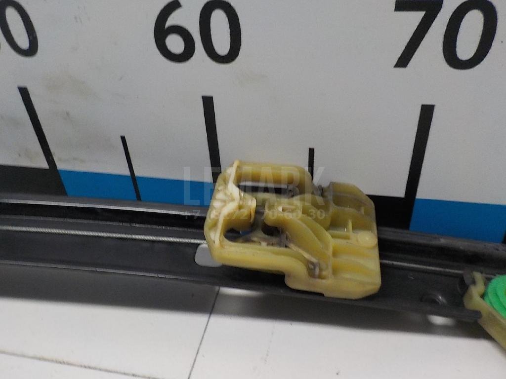 Стеклоподъемник электр. передний правый