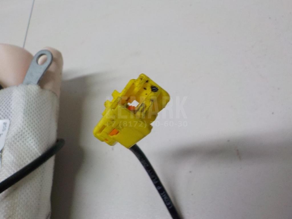 Подушка безопасности боковая (в сиденье)