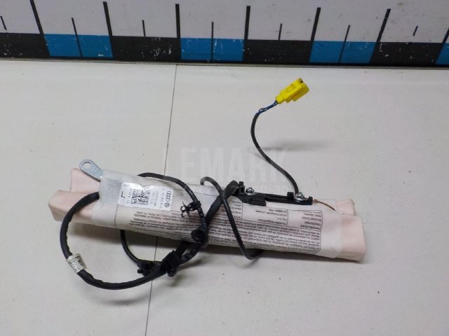 Подушка безопасности боковая (в сиденье)