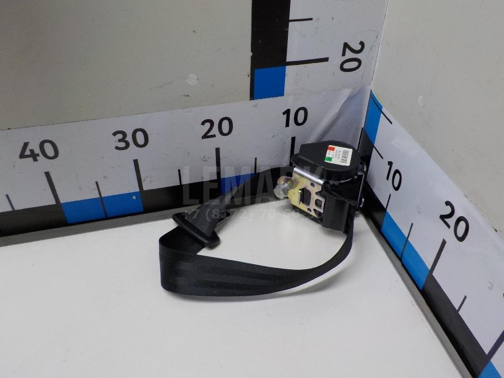 Ремень безопасности