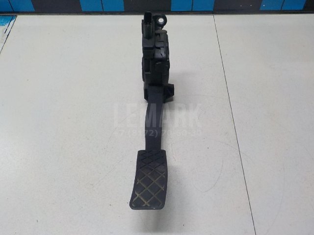 Педаль газа