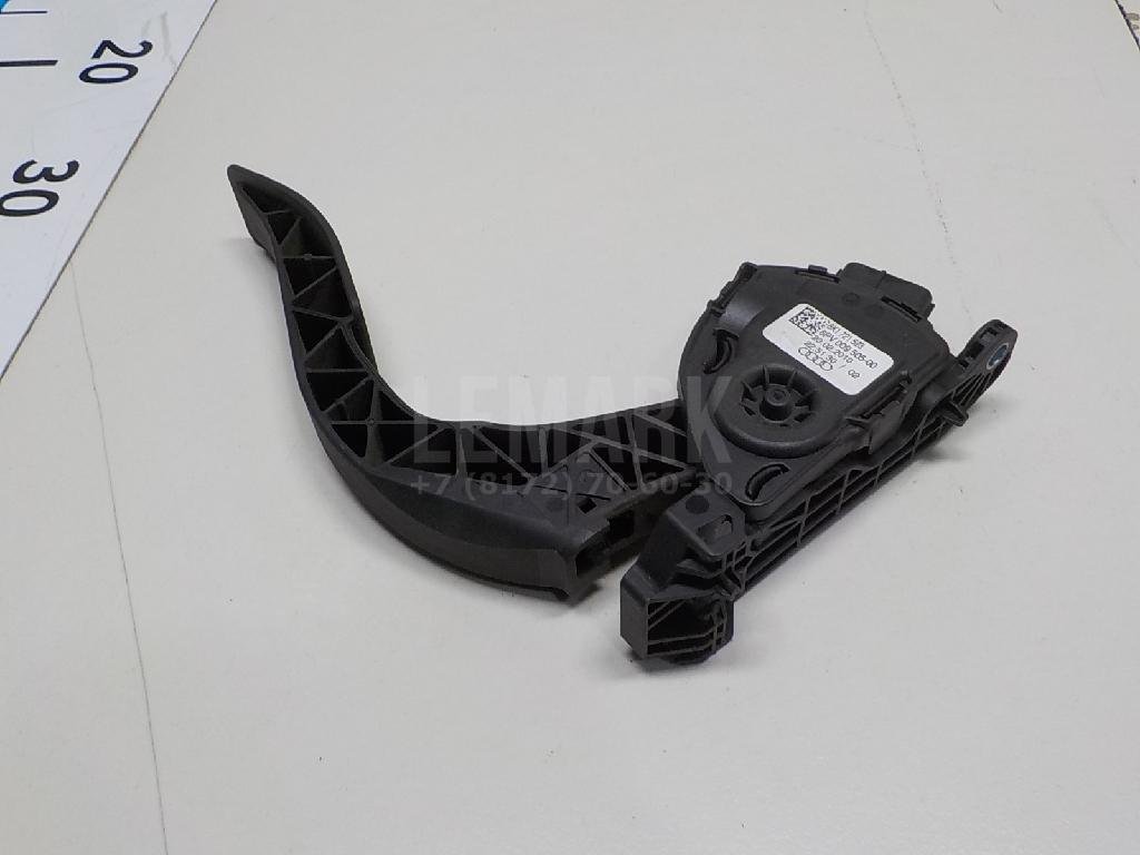 Педаль газа