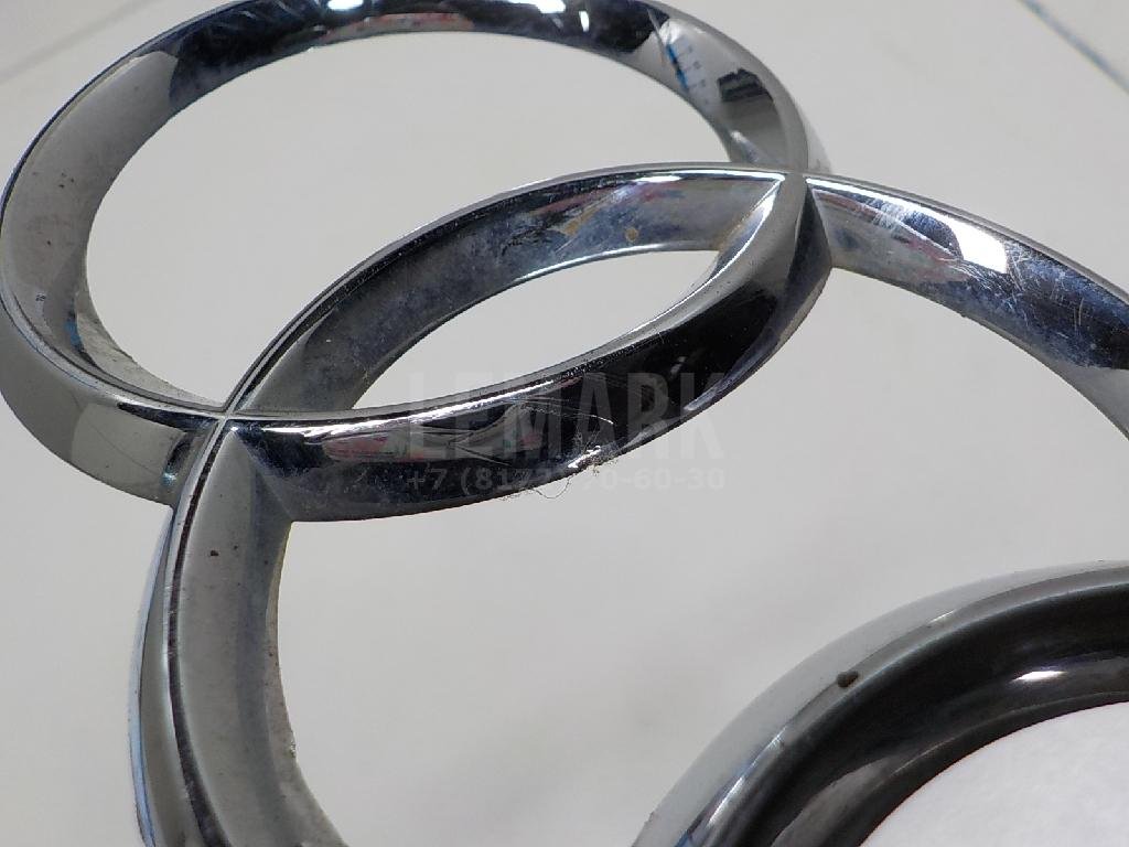 Эмблема на крышку багажника