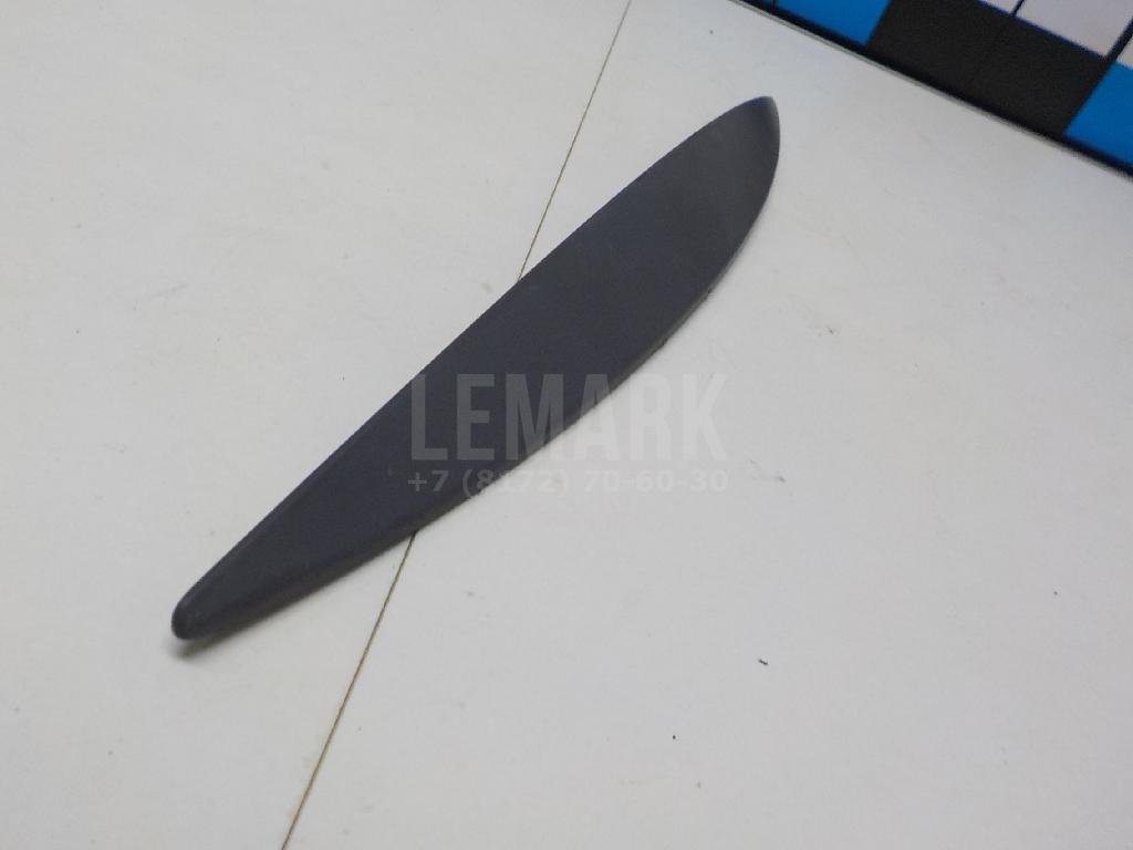 Молдинг задней правой двери