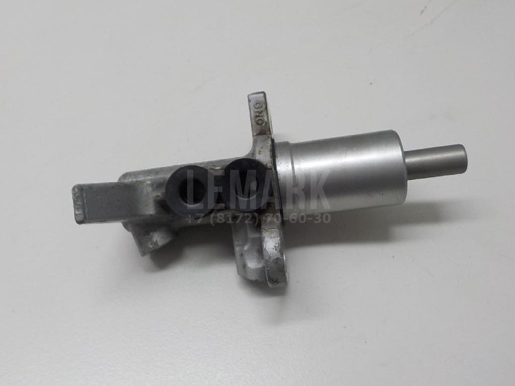 Цилиндр тормозной главный