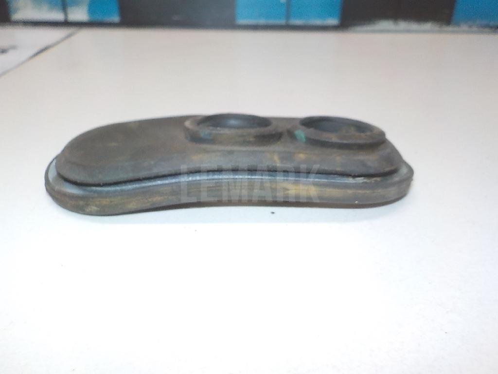 Втулка (кузов внутри)