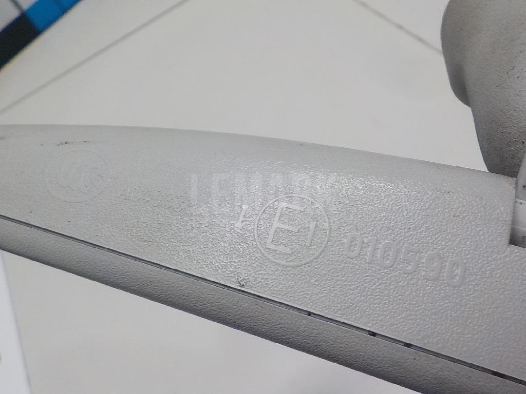 Зеркало заднего вида