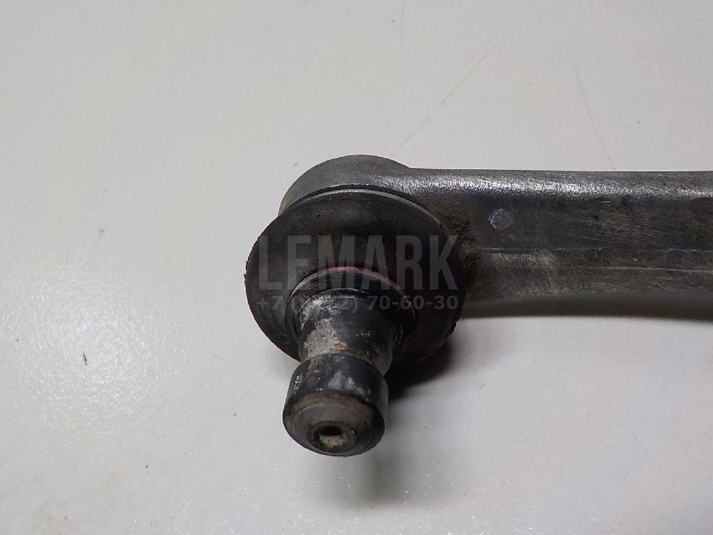 Рычаг передний верхний левый передний
