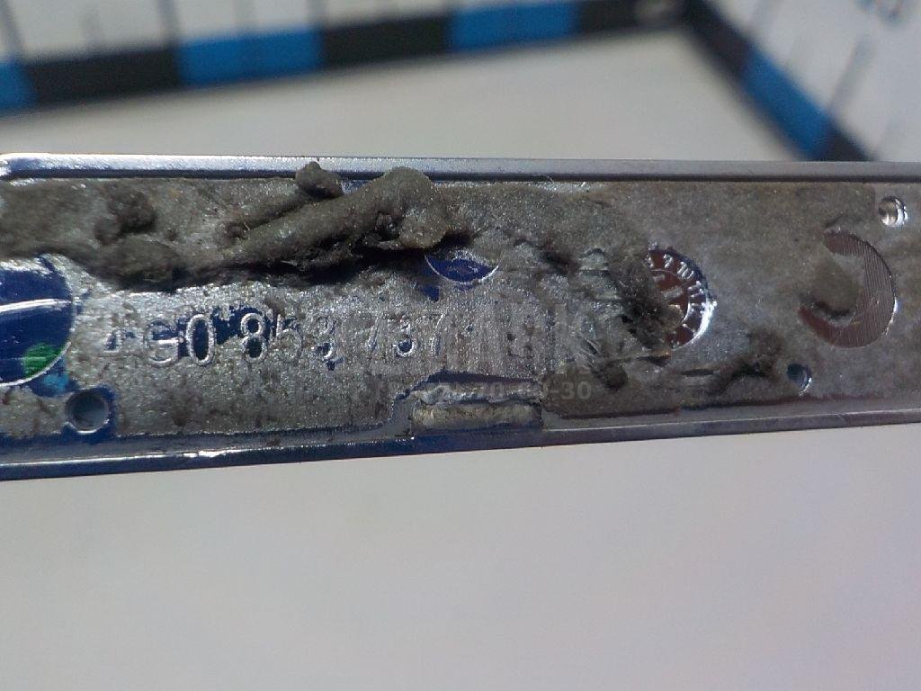 Эмблема на крышку багажника