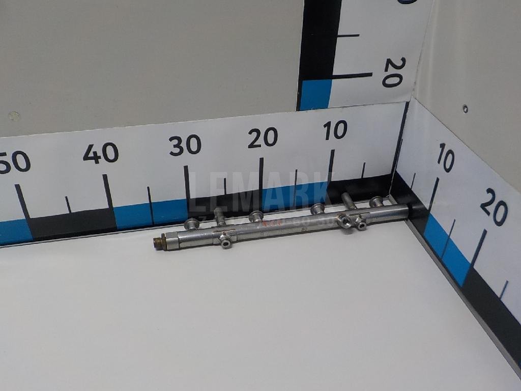 Рейка топливная (рампа)