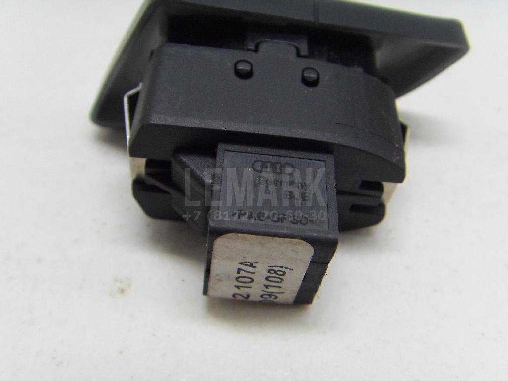 Кнопка центрального замка