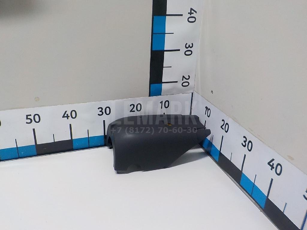 Кожух рулевой колонки нижний