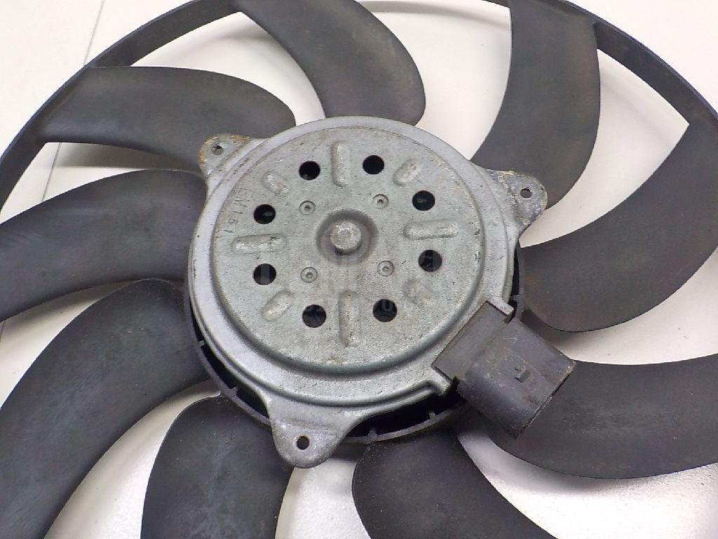 Вентилятор радиатора