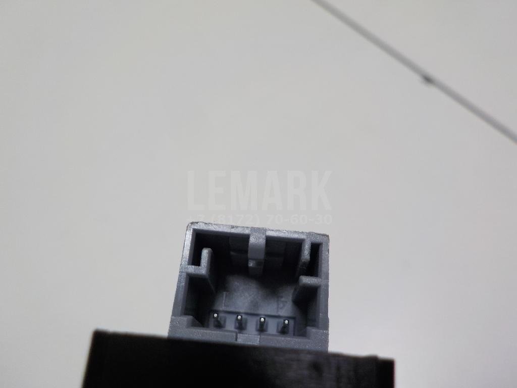 Кнопка стеклоподъемника