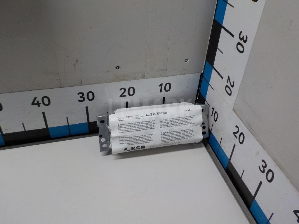 Подушка безопасности пассажирская (в торпедо)