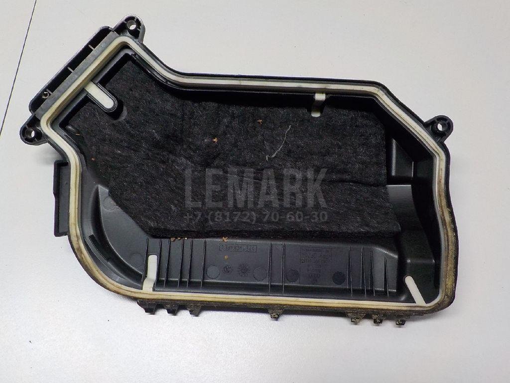 Крышка блока предохранителей