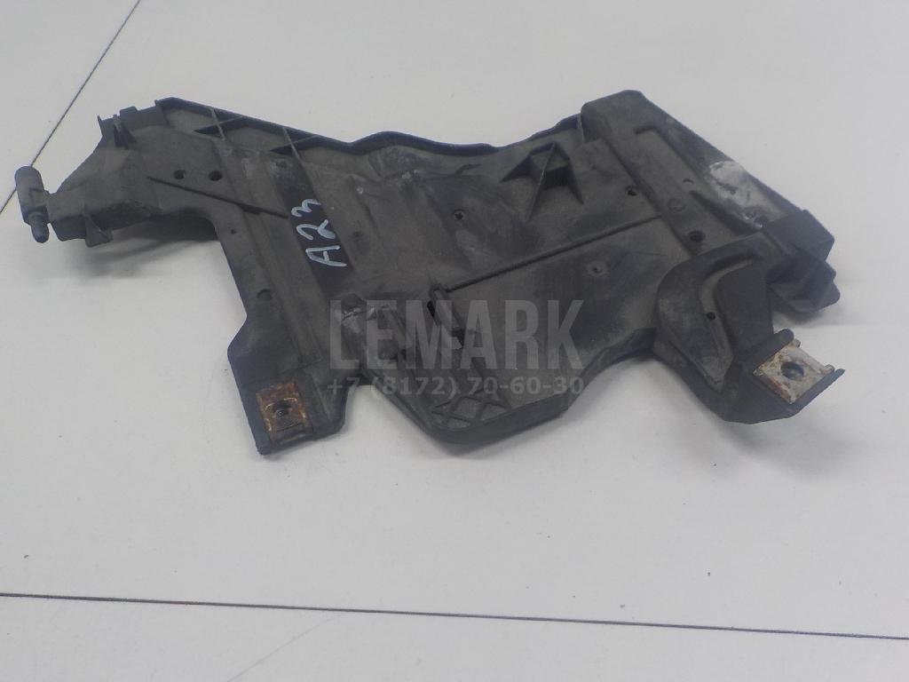 Кронштейн крепления фары